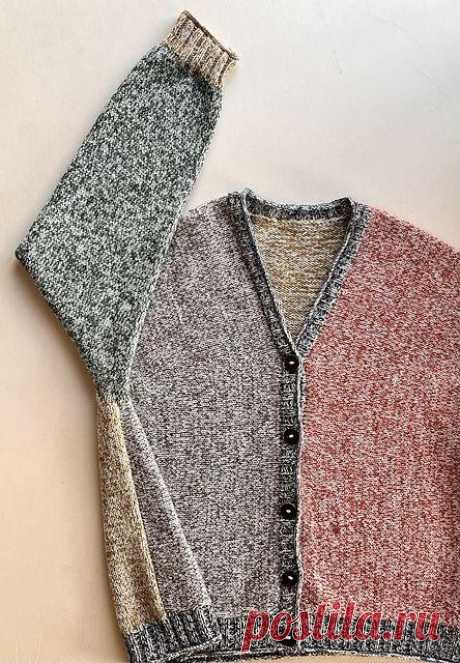 Кардиган интересной конструкции связанный спицами Contra