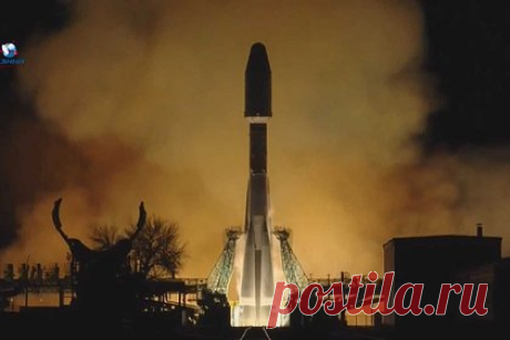 В США сообщили о запуске ВКС России спутников-инспекторов. В ходе последнего пуска легкой ракеты «Союз-2.1в» с Плесецка Воздушно-космическими силами (ВКС) России на солнечно-синхронную орбиту вероятнее всего были запущены два спутника-инспектора, получившие обозначение «Космос-2561» и «Космос-2562». Об этом сообщает американский портал NASASpaceFlight.com.