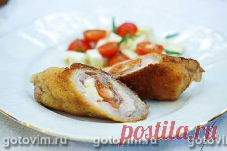 Мясные рулетики в панировке с моцареллой и помидорами. Рецепт с фото / Готовим.РУ