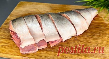 Дорогую сёмгу не покупаю: из дешёвой горбуши делаю благородную рыбу, даже привередливые гурманы не догадываются, в чем подвох 20 минут в этом маринаде, и горбуша станет похоже на дорогую красную рыбу (очень нежная, вкусная и не сухая)