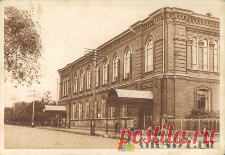 Тамбов, Россия - Советская улица. Дом собраний и конференций - г3679 | GRADY.ru