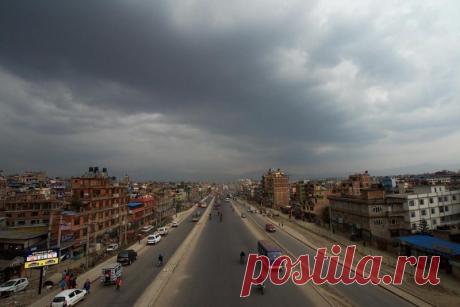 Пригородные дороги Катманду — настоящий ад (11 фото) . Чёрт побери