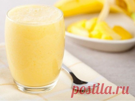 Фруктовый смузи с имбирем - вкусно и полезно!
⠀
Ингредиенты:
⠀
- Бананы 2 шт.
- Апельсины 2 шт.
- Свежий имбирь тертый 1 ч.л.
⠀
Приготовление:
⠀
1. Апельсины очистить от кожуры и белых плёнок. С бананов снять кожуру и порезать на кусочки. Имбирь очистить от кожуры и натереть на мелкой тёрке.
2. Все ингредиенты измельчить блендером до однородности.
⠀
Очень вкусно!
⠀
Яркий сладкий смузи еще и иммунитет поднимает в эти холодные дни! Совмести приятное с полезным!
Настоятельно рекомендую!