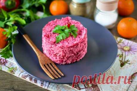 Салат «Розовый Фламинго» — он вызывает фурор у приглашенных гостей