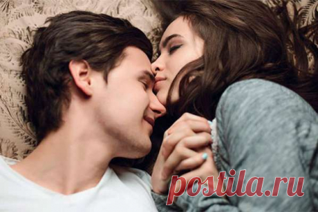 13 способов без слов сказать «Люблю» * ГАРМОНИЯ В ТЕБЕ “О человеке судят по делам”, гласит пословица. Поступки убеждают больше, чем болтовня. Вот 13 доказательств любви, которые обходятся без слов. 1. Сказать языком тела Поцеловать, обнять, нежно дотронуться...