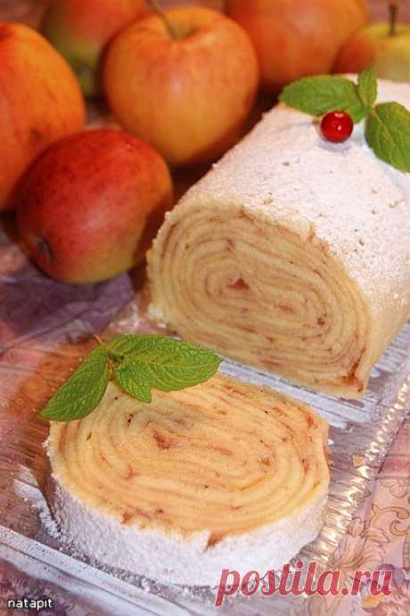 Необычный рулет с яблоками "Bolo de Rolo". Нежнейший, тающий во рту!