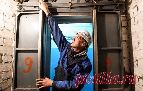 В РФ прорабатывают вопрос дифференцированного подхода к оплате капремонта. Минпромторг и Минстрой, в частности, подготовили дорожную карту, которая поможет справиться с проблемой изношенности лифтов в домах, пишут "Известия"