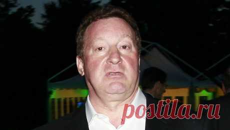 Суд оставил бизнесмена Новицкого под домашним арестом. Мосгорсуд отклонил жалобу защиты и оставил под домашним арестом бывшего президента холдинга АФК "Система" Евгения Новицкого, который обвиняется в особо крупном мошенничестве. Об этом сообщает ТАСС. "Суд рассмотрел апелляцию ...