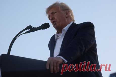 Присяжные в США проголосовали за предъявление обвинений Трампу. Большое жюри присяжных Нью-Йорка проголосовало за предъявление обвинений экс-президенту США Дональду Трампу по делу о подлоге финансовых документов компании Trump Organization. Какие именно обвинения будут предъявлены бывшему американскому лидеру, пока не известно.