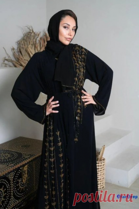 The Evolution of Contemporary Abayas: Blending Tradition with Fashion