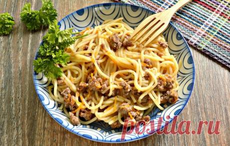 Спагетти с фаршем и овощами