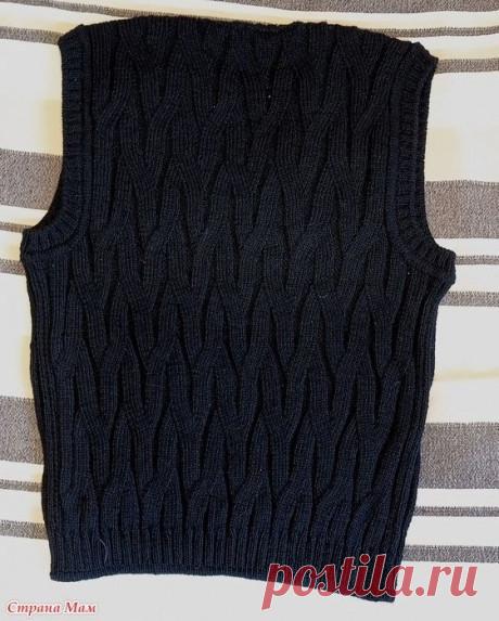 Мужская безрукавка спицами