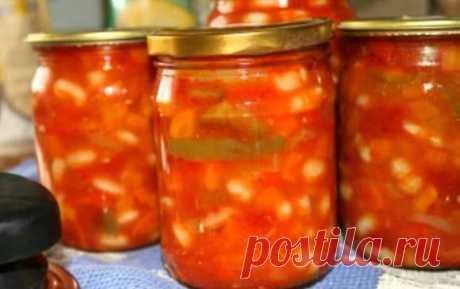 Заготовки на зиму — рецепты овощных салатов с крупами
Сегодня я поделюсь с вами рецептами овощных салатов с крупами. Этот вид заготовки хорош тем, что салаты получаются питательные, сытные и подходят еще для приготовления супов. Очень удобные салатики, можно сказать универсальные.
Рецепт салата с перловой крупой
1ст перловой крупы
1кг репчатого лука
1кг моркови
2кг сладкого перца
0,5ст сахара
2ст ложки соли
1 стакан 200мл подсолнечного масла
1ст ложка уксусной эссенции 70%
Перловую крупу зам