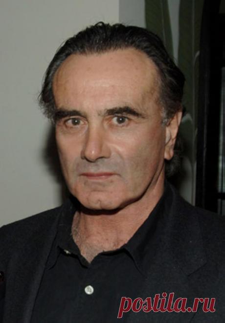 Дэн Хедайя, 24 июля, 1940