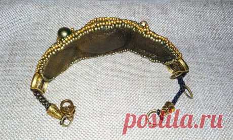 Зелёный агат, бисер и хрусталь, натуральная кожа... Без комментариев - шикарно!