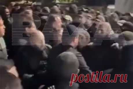 Абхазская оппозиция разблокировала один из мостов в Сухуме