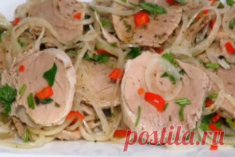 Сочная мясная закуска с маринованным луком
Сочная мясная закуска с маринованным луком съедается моментально! Мясо такое ароматное, что аппетит просыпается сразу. Оно сочное, с кисло-сладким вкусом , с хрустящим маринованным лучком. Отличный в…