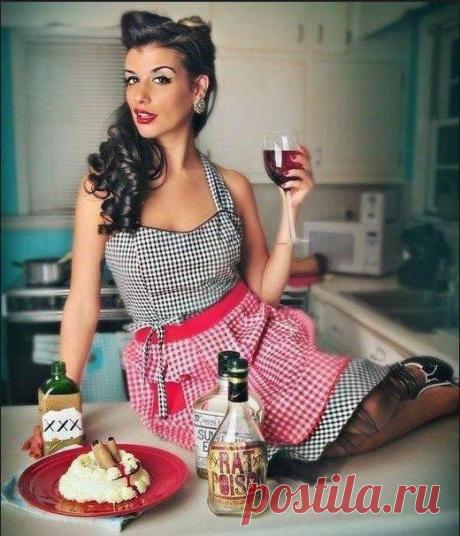 - Прежде чем замачивать желатин, посуду смочите водой, иначе желатин приклеится ко дну посуды.