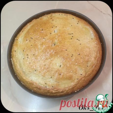 Курник с картошкой. Очень вкусный и нежный пирог-курник на дрожжевом сметанном тесте, который долго не черствеет. Рекомендую для всех фанатов мясо-картофельных пирогов и не только для них.