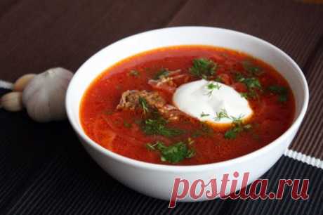 Полезные советы «Правило борща» «Куда ни плюнь, попадешь в повара английской королевы. Вы мне тут будете говорить: мол, мясо, навар, чеснок и капуста. Только я вам скажу, как родным: главное в борще — кто его делал. Борщ может делат…