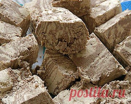 Рецепты халвы, лукума, нуги и козинаков.