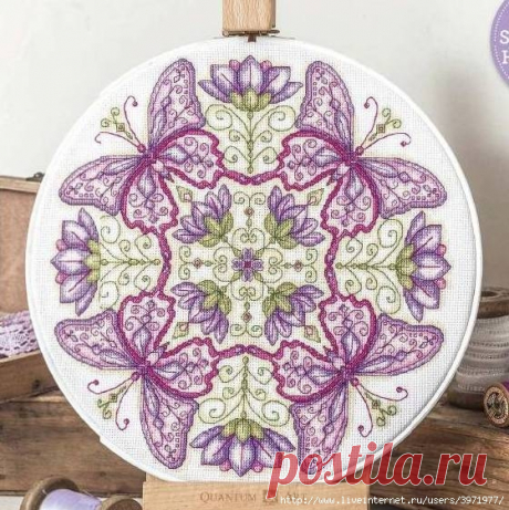 Бабочки -- вышивка и схемы
Бабочки -- вышивка и схемы