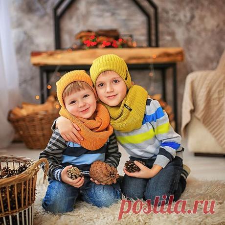 На данном изображении может находиться: 2 человека