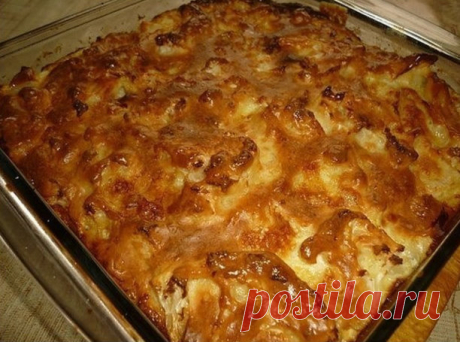 КАПУСТНЫЙ ПИРОГ
Пирог делается просто, но он очень вкусный.
Аромат стоит на весь дом!
500 грамм капусты, мелко нарезать и положить на сковороду или в форму для запекания (я всегда готовлю в разъёмной форме диаметром 26 см).
Растопить полпачки маргарина (125 г.) и залить им капусту.
Для теста взбить до однородной массы
3 яйца
5 ст.л. сметаны (24% жирности)
3 ст.л. майонеза
6 ст.л. муки
1 ч.л. соли
2 ч.л. разрыхлителя
Форму с капустой залейте тестом и поставте в разогр...