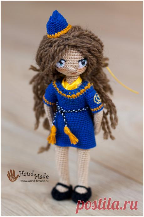Куколка стюардесса Натали. Вяжем игрушку крючком.