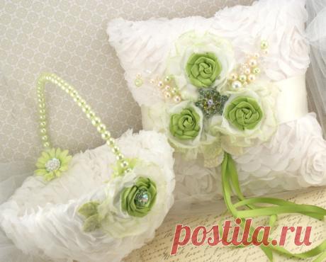 Цветочные корзины Girl - Свадебная корзина в Кот и Lime Green с шифона, жемчуга и драгоценностей