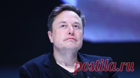 Маск выступил за создание американской базы на Луне. Американский бизнесмен Илон Маск считает, что США необходимо создать лунную базу. Читать далее
