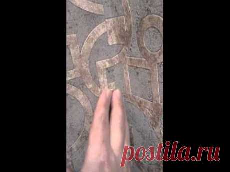 Как наклеить обои на кривые ( не в уровне) углы | ПЕРЕДЕЛКИ.рУ