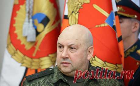 Кремль ответил на вопрос о судьбе Суровикина. Пескова спросили о «спекуляциях» вокруг Суровикина и «сообщений о том, что его арестовали», тот перенаправил журналистов в Министерство обороны. NYT ранее написала, что Суровикин мог быть в курсе планов Пригожина и ЧВК «Вагнер»