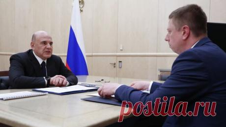 Мишустин поручил ФОМС помогать ветеранам и участникам СВО по всем вопросам
