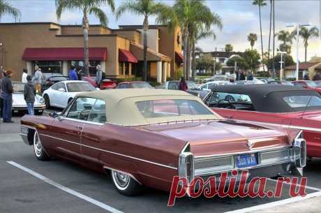 1965 Cadillac DeVille Convertible