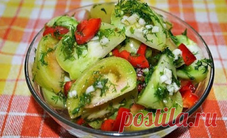 Маринованные зеленые помидоры с чесночком