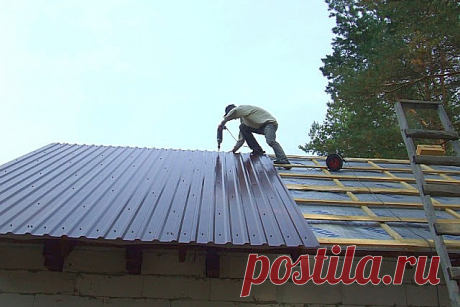 Как правильно крепить профнастил на крышу саморезами - пошаговая инструкция