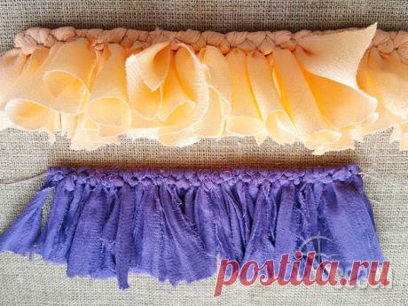 ДЕКОР-РЮШ ИЗ ЛОСКУТКОВ НА ПЛАТЬЕ EMILIO PUCCI. МАСТЕР-КЛАСС
В платье из последней коллекции EMILIO PUCCI замечен новый вид декора, напоминающий рюш, который сделан из лоскутков. Мы покажем как изготовить похожий.
