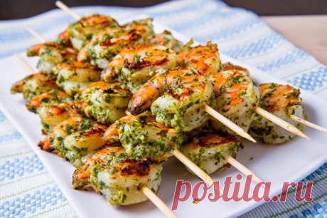 Креветки песто на гриле.