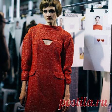 From the backstage of Ulyana Sergeenko Fall-Winter 2016/17 Couture
photo by @ydavydova #ulyanasergeenko#ulyanasergeenkocouture#ulyanadreams#fw1617#couture#show#paris#ульянасергеенко