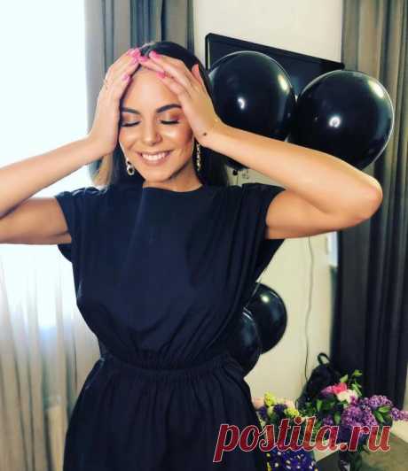 Настя Каменских ответила Потапу тем же: поздравления в стихах получивших немного критики