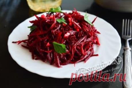 Свекла по-корейски: самый вкусный рецепт быстрого приготовления Это самый вкусный и легкий рецепт быстрого приготовления свеклы по-корейски. Рецепт с пошаговыми фото поможет в приготовлении любому кулинару.