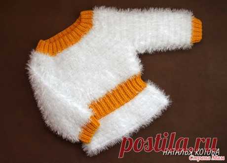 Нарядный джемпер крючком из травки (видео мастер-класс) Добрый день! У меня готов новый мастер-класс по вязанию детского джемпера крючком. Очень мне понравился результат. В жизни этот джемпер выглядит еще лучше, чем на фото.