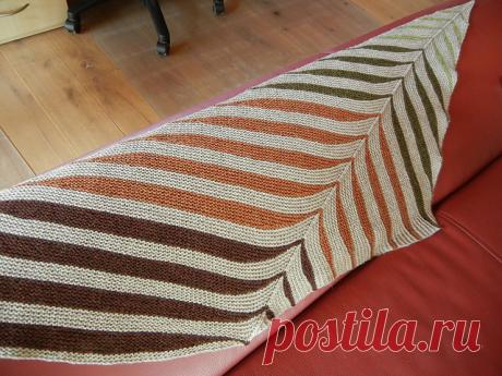 Ravelry: Project Gallery for Mrs Watson pattern by Martina Behm