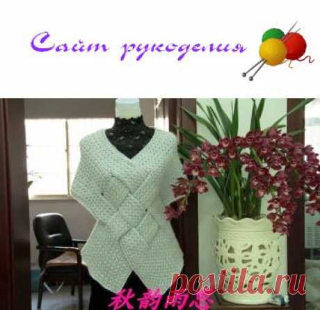 Очень интересный жилет с плетеным узором. Обязательно свяжу себе такой)