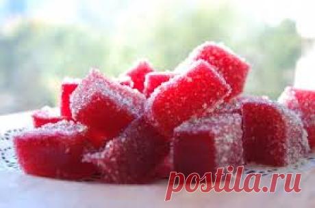 Красная смородина — рецепты заготовок на зиму и вкусные десерты.
