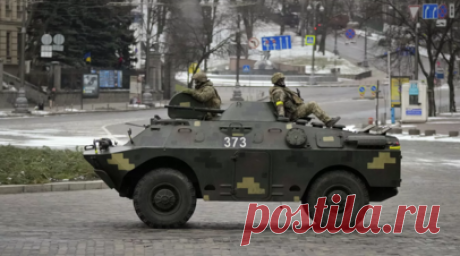 Член ОП Данюк допустил, что в зимний период Украина уйдёт в глухую оборону. Заместитель директора Института стратегических исследований и прогнозов РУДН, член Общественной палаты России Никита Данюк в беседе с RT прокомментировал заявление советника главы офиса Владимира Зеленского Михаила Подоляка о том, что провал контрнаступления Вооружённых сил Украины связан с долгими поставками оружия со стороны стран Запада. Читать далее