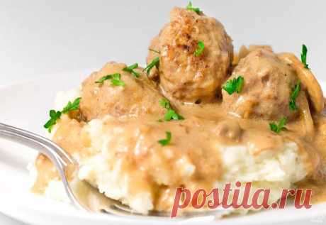 Тефтели говяжьи в сметанном соусе