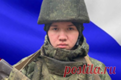 Гвардии младший сержант Романов уничтожил гаубицу и расчёт ВСУ. Боец своевременно открыл огонь по позициям артиллерии противника.