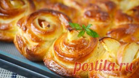 Булочки с яблоками на кефире. Нежные, как бабушкины руки - На Кухне